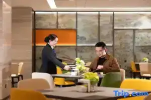 Hampton by Hilton Guanqian Street Hotel, Suzhou