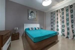 Luxury Apartment near Sea, Qawra