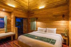 Koh Jum Ocean Beach Resort, Ko Jum