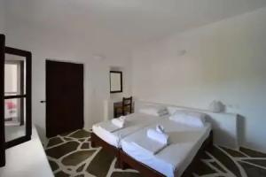 Petra Holiday Village, Ios Chora