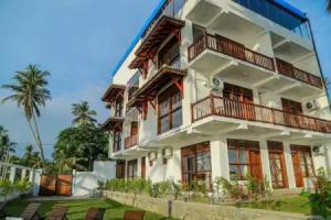 Top Secret Beach Hotel, Matara