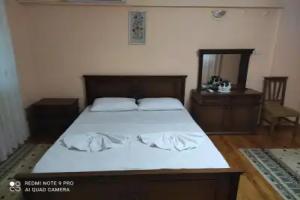 Demre Yener Apart, Demre