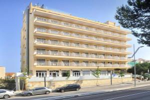 Hotel Checkin Catalonia, Calella