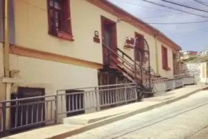 Garivalpo Bed & Breakfast, Valparaiso