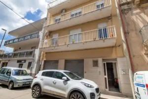 Appartamento a 300 metri dal mare Apartments, Pozzallo