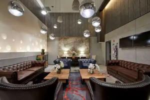 Ravel Hotel Trademark Collection by Wyndham, Queens
