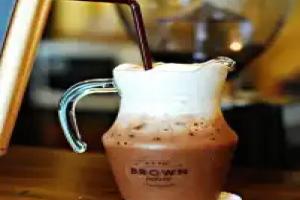 The Brown House Hotel, Chachoengsao