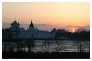 Lubas Apartment Monastery View, Kostroma