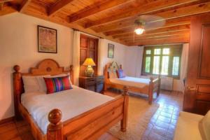 Villa Ataraxia Luxury Beachfront Vacation Rental, Sosua