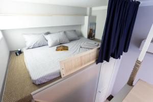 Memphis Apartments on Navaginskaya street 9D, Sochi