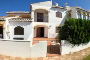 La Mata Beach Bungalow Beautiful Pool Cottage, Torrevieja