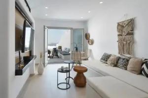 Phōs The Boutique Luxury Hotel & Villas, Akrotiri