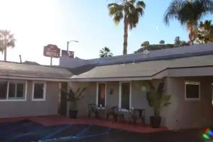 El Royale Hotel - Near Universal Studios Hollywood, Los Angeles