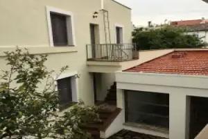 Otel Urla, Urla