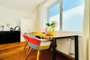Cozy 5BR Apartment Near Kaufpark, Vienna