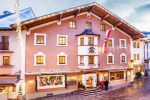 Cella Central Historic Boutique Hotel, Zell am See