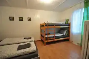 Interlaken Town House Sleeps 12 guests Central, Interlaken