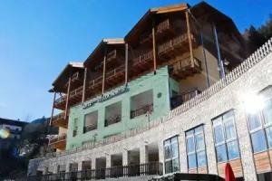 Giovanni, Campitello di Fassa