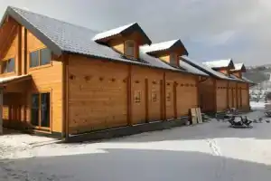 Immaculate 4-bed Cottage in / Montenegro, Kolasin