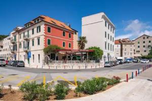 Galeria Valeria Seaside Downtown - Mag Quaint & Elegant Boutique Hotels, Split
