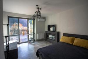 Reef Terrace Apartments, Yaremche