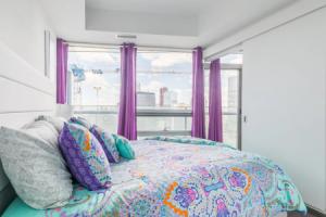 50 Floor 1 Bedroom Downtown Flamingo Island, Toronto