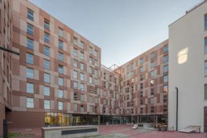 MILESTONE Fabryczna by Tribera Apartments, Wroclaw