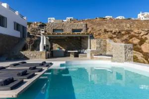 Whitelist Mykonos, Mykonos City