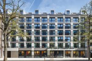 Züri by Fassbind, Zurich