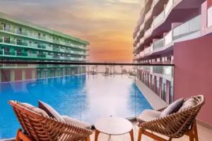 Hotel Voco Monaco Dubai by IHG -Adults Only Hotel, Dubai