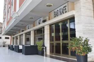 Hotel Liss, Lezha