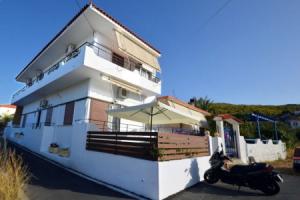 Koukounari Rooms Agistri, Skala