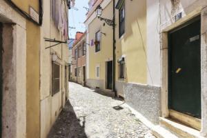 Typical Mouraria by Homing Apartments, Lisbon