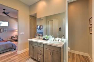 Flagstaff Home w/ Patios + Mount Humphries Views! Apartments, Flagstaff
