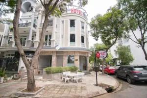 Bin Bin Hotel 1 - Near RMIT University, Ho Chi Minh