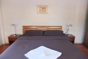 Friends Cafe Jomtien Guesthouse(เฟรนด์คาเฟ่ จอมเทียน เกสท์เฮาส์), Pattaya