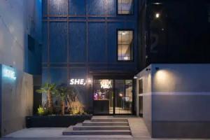 HOTEL SHE, OSAKA, Osaka