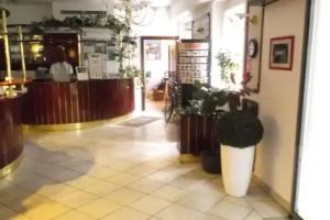 Hotel Pólus, Budapest