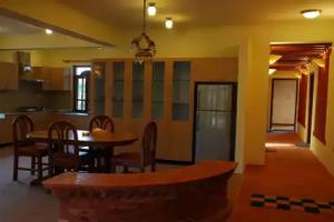 Vardan Resort n' Apartment, Pokhara