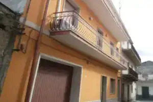 I Nuovi Orizzonti Casa Girasole, Calatabiano