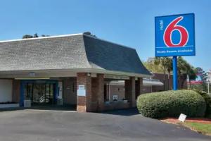 Motel 6 Tallahassee, FL - Downtown, Tallahassee