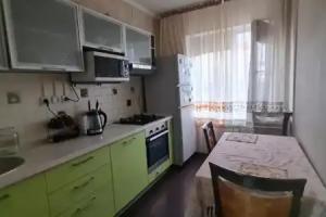 Апартаменты с видом на море в центре, Aktau