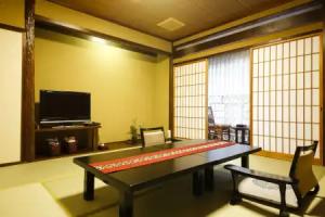 Yuraku Kinosaki Spa & Gardens, Toyooka