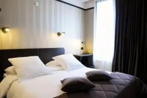 Latroupe Hotel Le Berger., Brussels