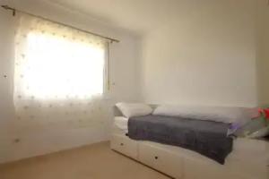 Golden in With 3 Bedrooms and 2 Bathrooms, Javea