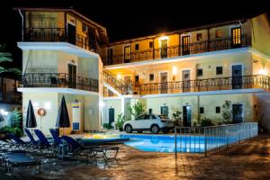 La Caretta Hotel, Alikanas