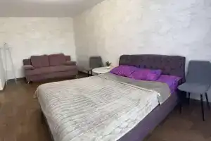 Apartments on Kosmonavtov Boulevard 3, Togliatti