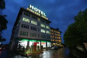 Hotel Sincere Smile, Yangon