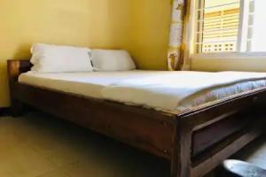 Motel Silva, Moshi