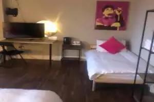 Izzy hotel ltd, Newcastle upon Tyne